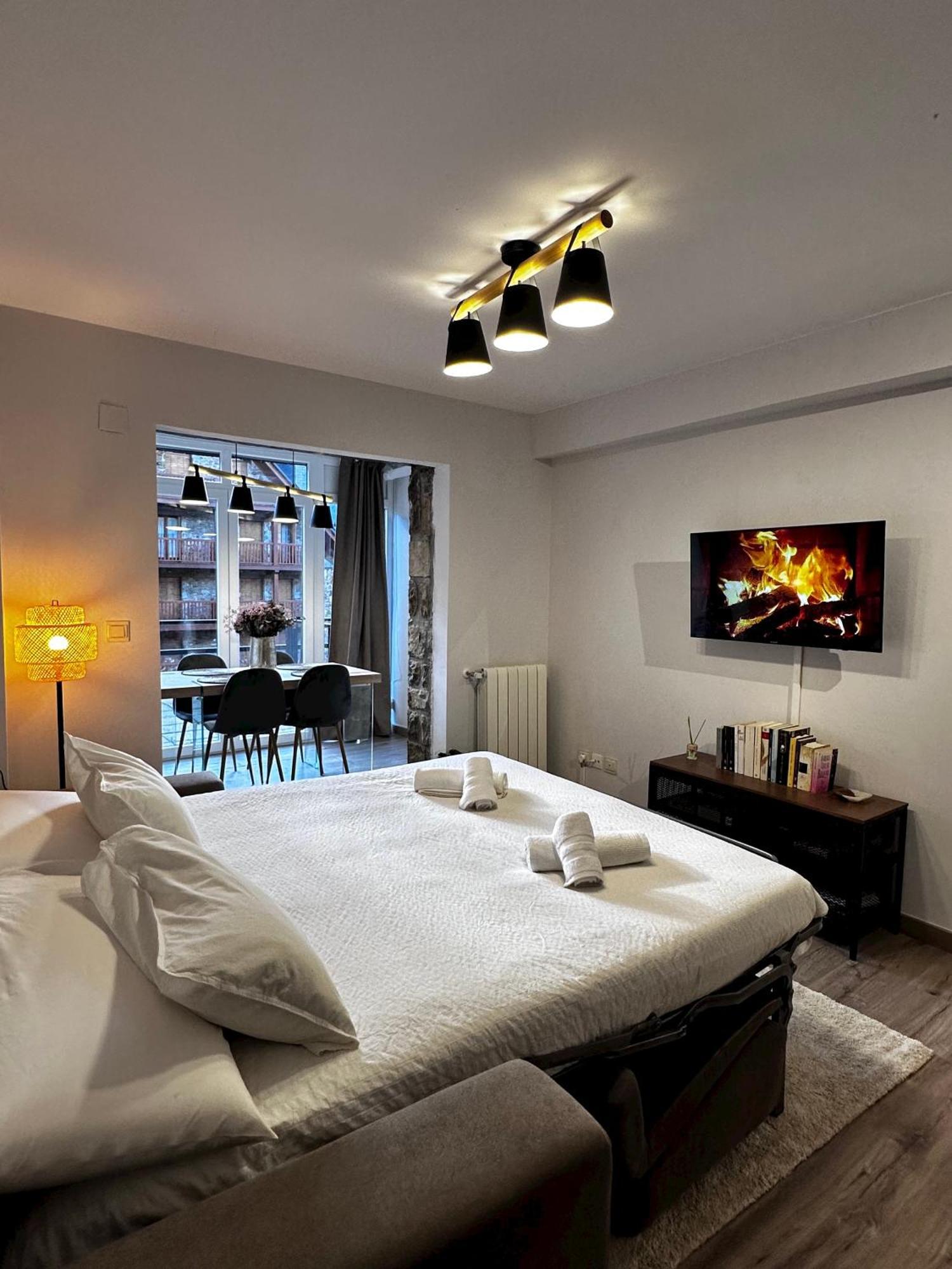 Precioso Apartamento Con Vistas A Pistas Y Garaje 福米加尔 外观 照片